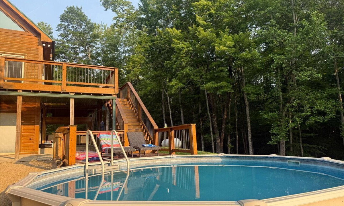 Freetown Cabin | 9 Oaks Log Cabin