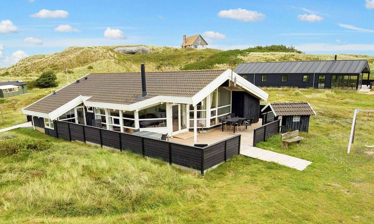 Kryle House | 9 person holiday home in Ringkøbing