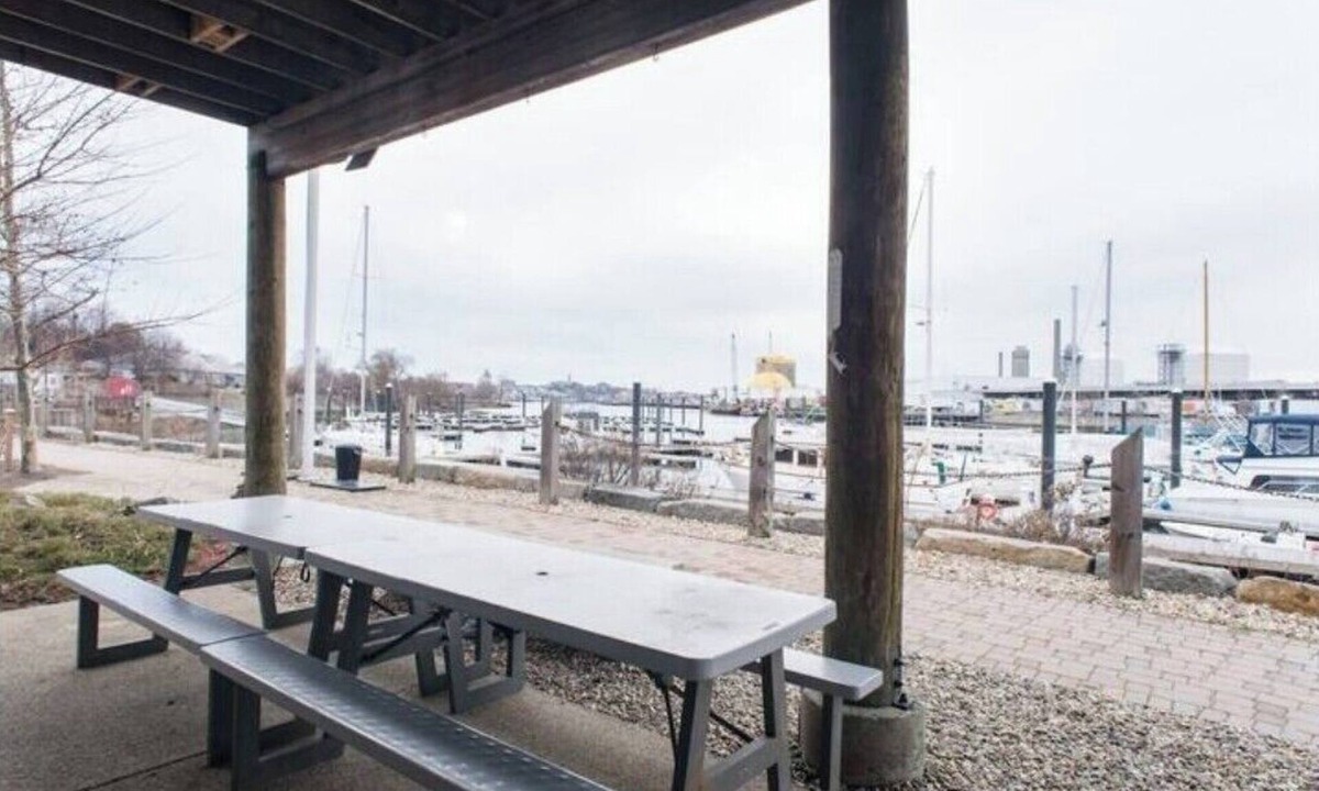 Chelsea Apartment | #9 Studio apartment at a Marina