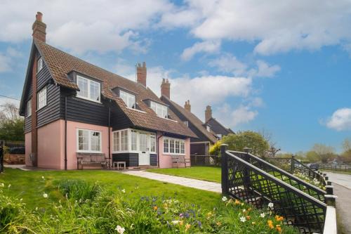 Thorpeness House | 9 The Haven