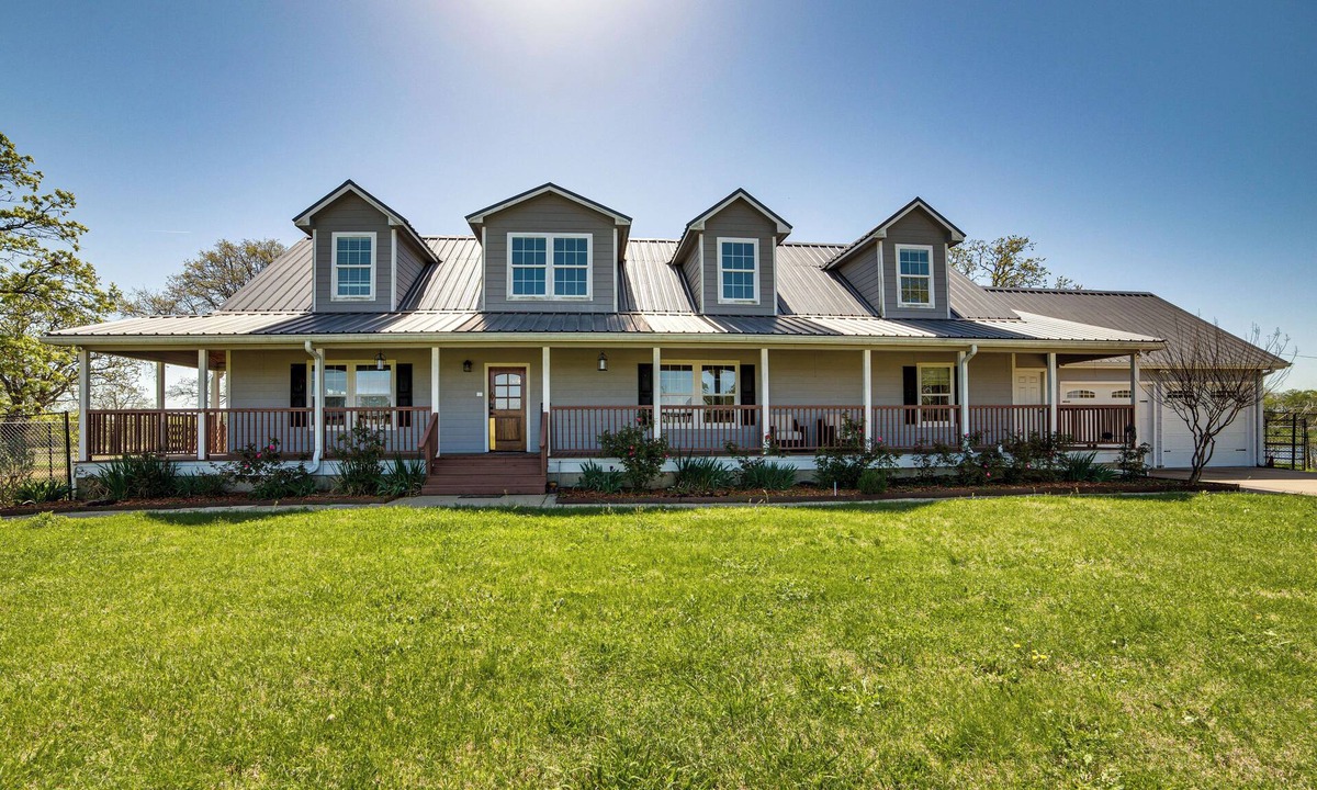 Kemp House | 90-Acre Sanctuary w/Lake in Rural North Texas!