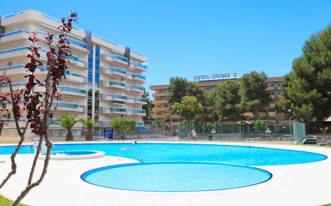 Salou City Centre Apartment | 90 m² Apartment ∙ 3 bedrooms ∙ 8 guests
