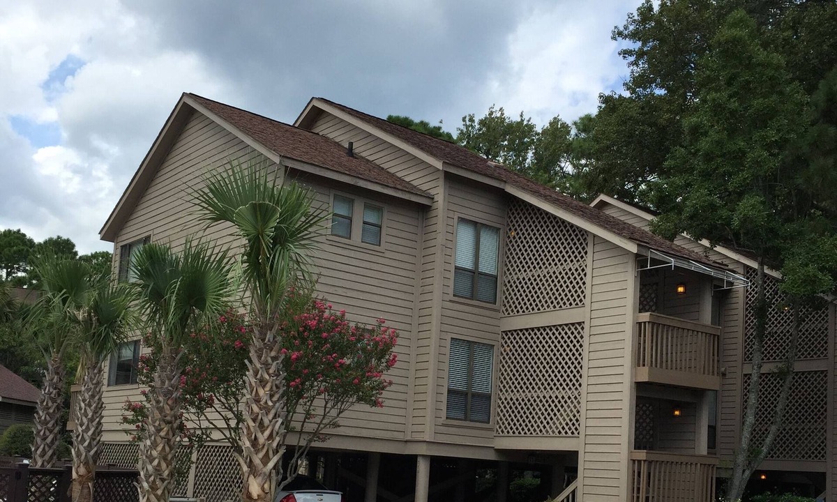 Palmetto Dunes Villa | 90 Second Walk to Beach, 2 Hours Free Pickleball/Tennis Daily, Secure WIFI