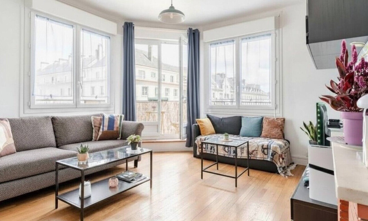 Saint-Jean Apartment | 90m² luxury apartment Castle view - Hyper center