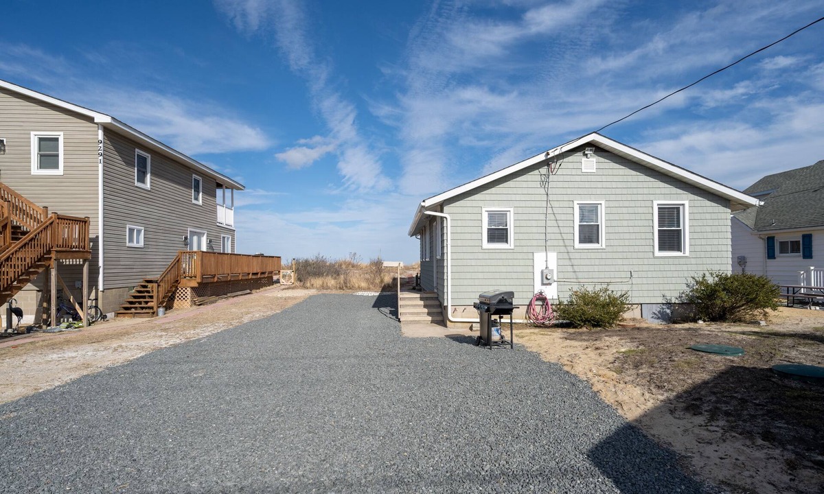 Prime Hook Beach House | 9297 Shore Drive - Bayfront on Primehook Beach