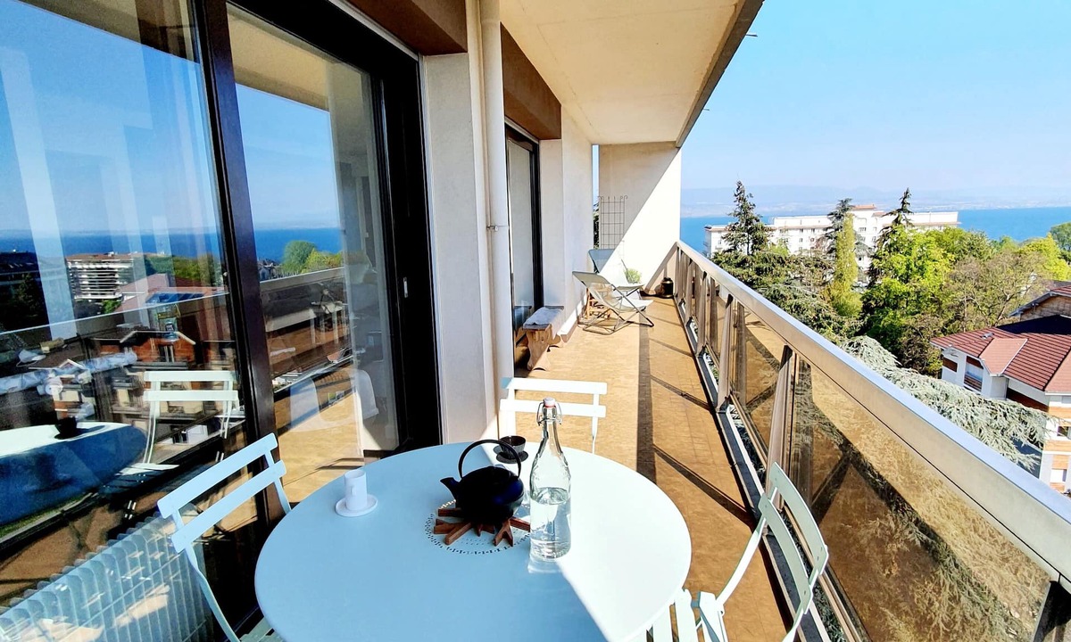 Thonon-les-Bains Apartment | 95m2 apartment facing the spa - 6th floor