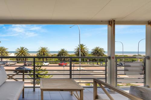 Semaphore House | 96C Esplanade, Semaphore