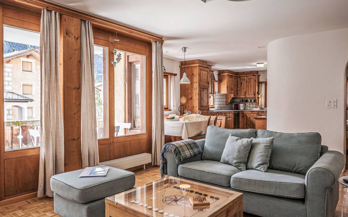 Zuoz Apartment | 98 m² Apartment ∙ 2 bedrooms ∙ 4 guests