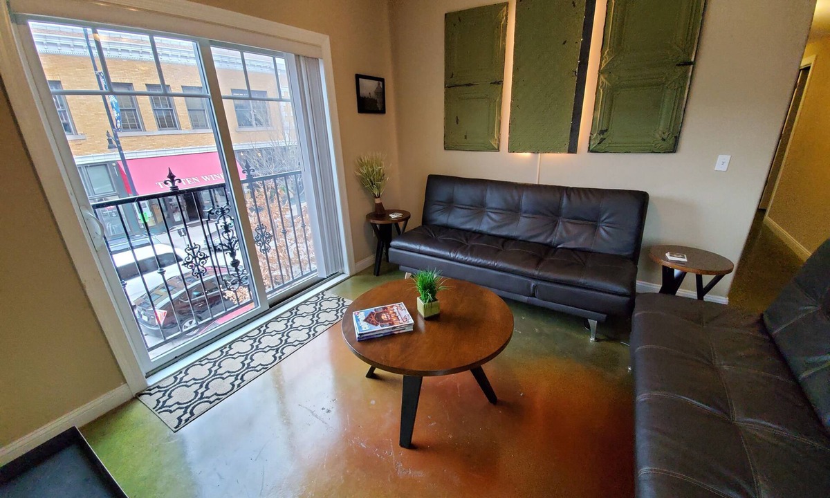 Columbia Apartment | 9th St. Beals Loft Downtown Columbia
