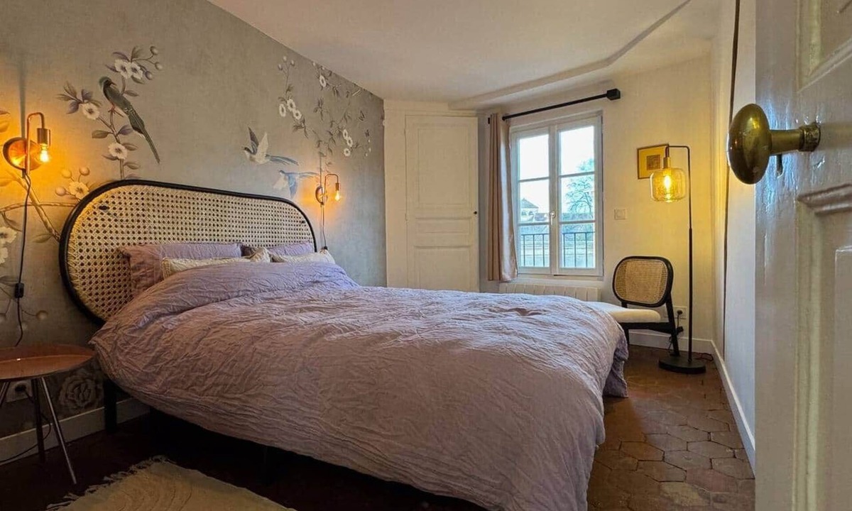 Provins Apartment | Aélys - Hosts 3 - Central Provins