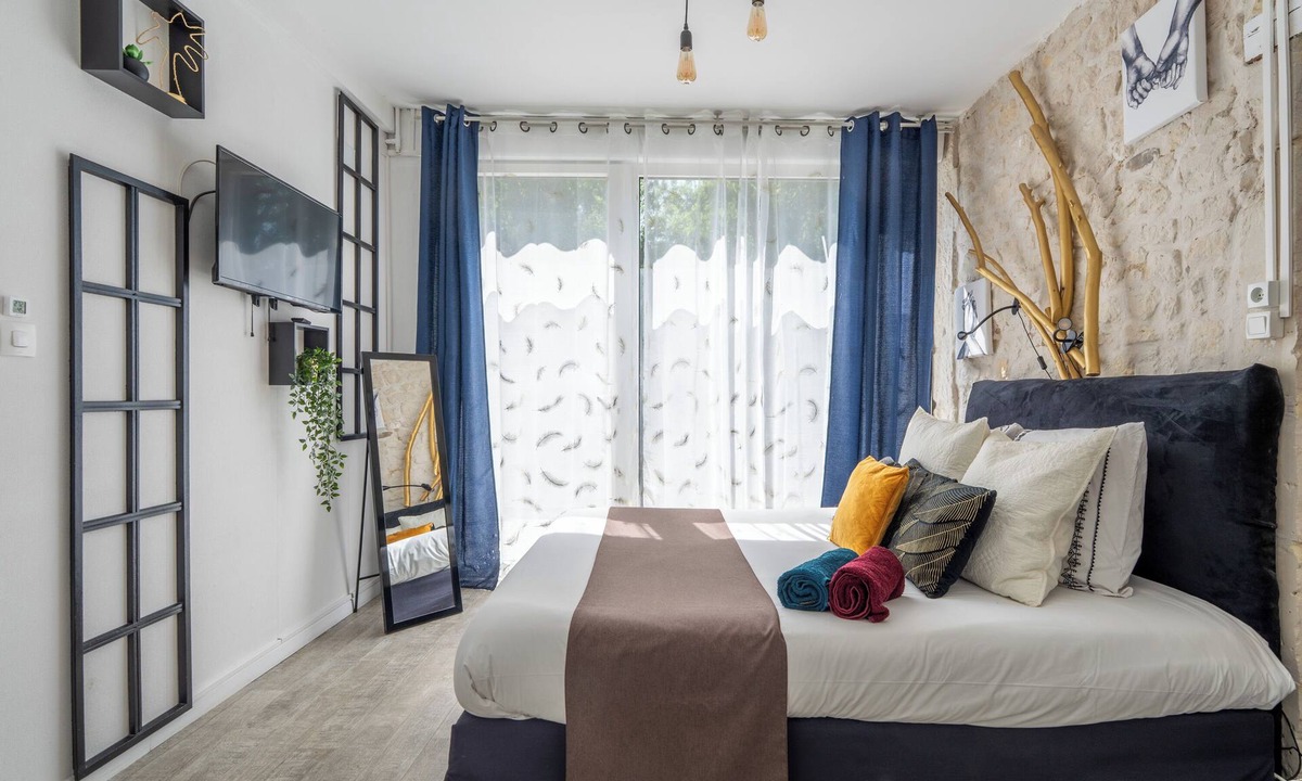 Neuil Bed & Breakfast | A 2 pas d'Azay