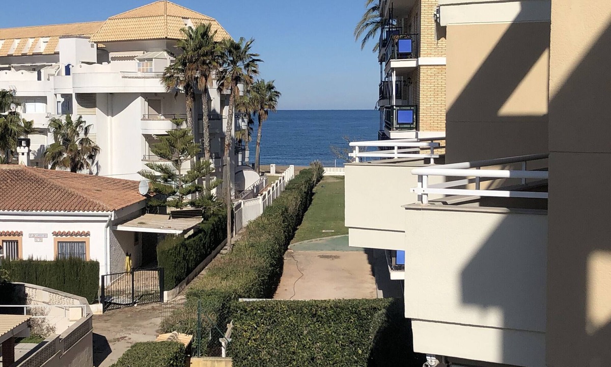 Denia Apartment | A 50 metros de la playa de Las Marinas -El Faro