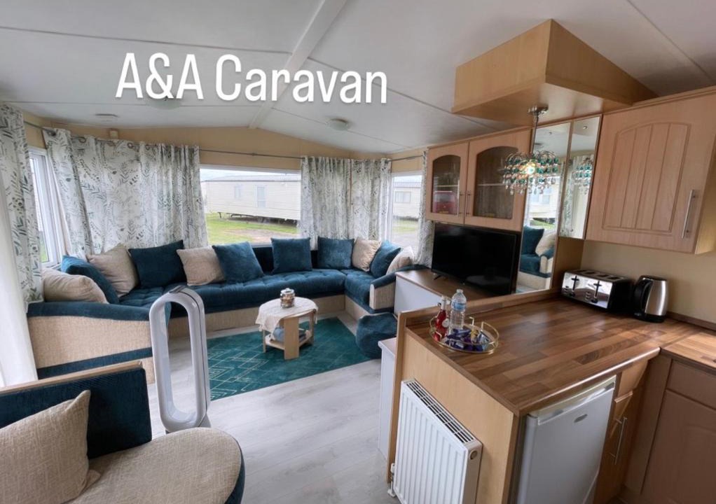 Leysdown-on-Sea Resort | A&A Caravan Holidays