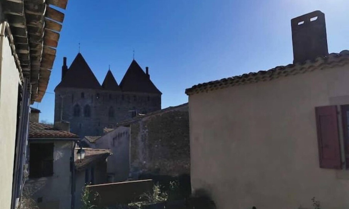 Carcassonne Ski Chalet | A B&B in the city