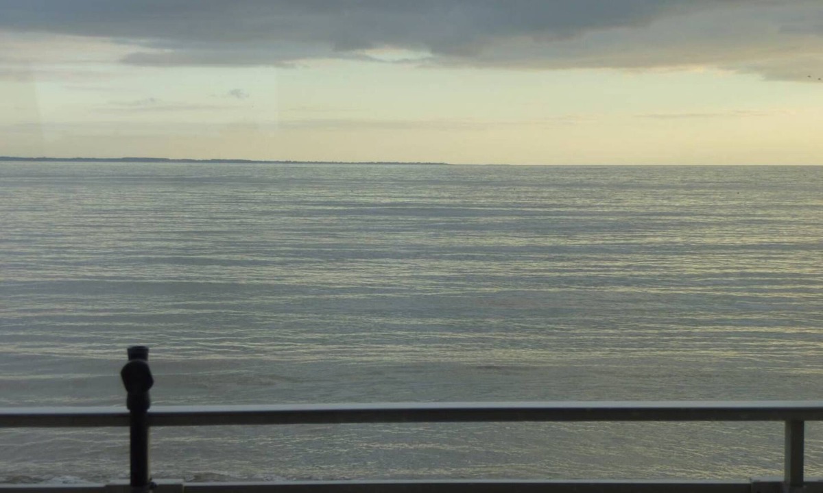 Damgan Apartment | A balcony overlooking the sea! T2 4 people.