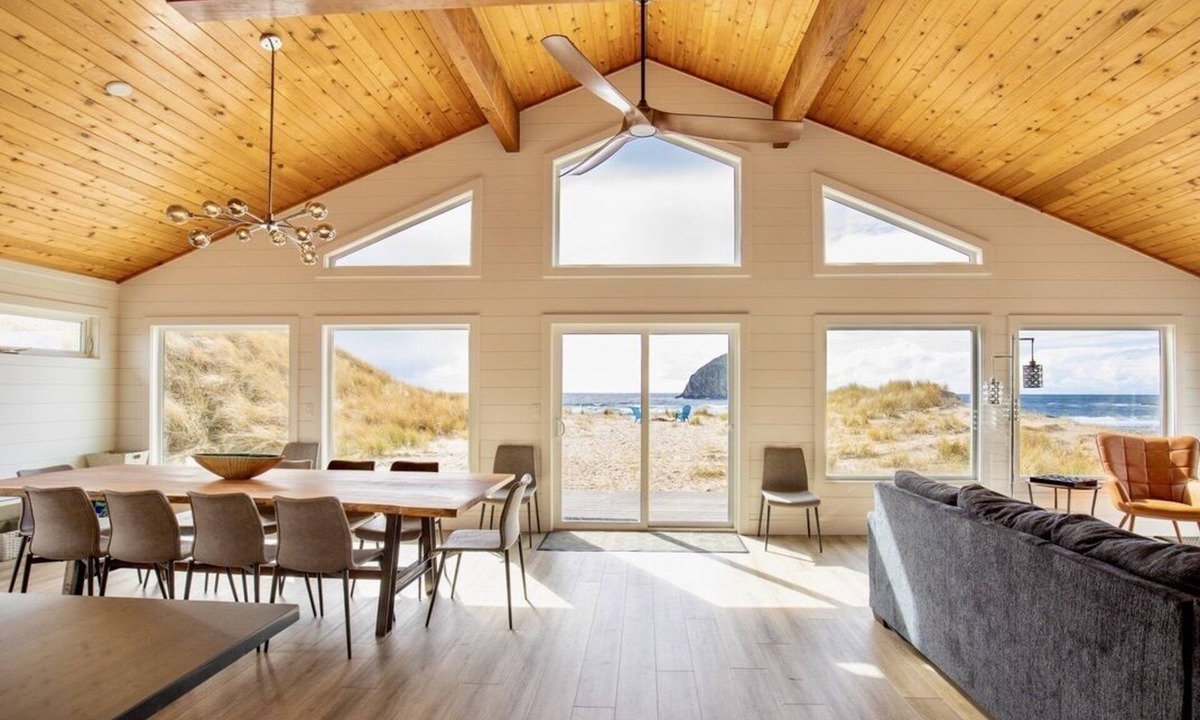 Pacific City House | A Beachfront Oasis in Pacific City/Cape Kiwanda!