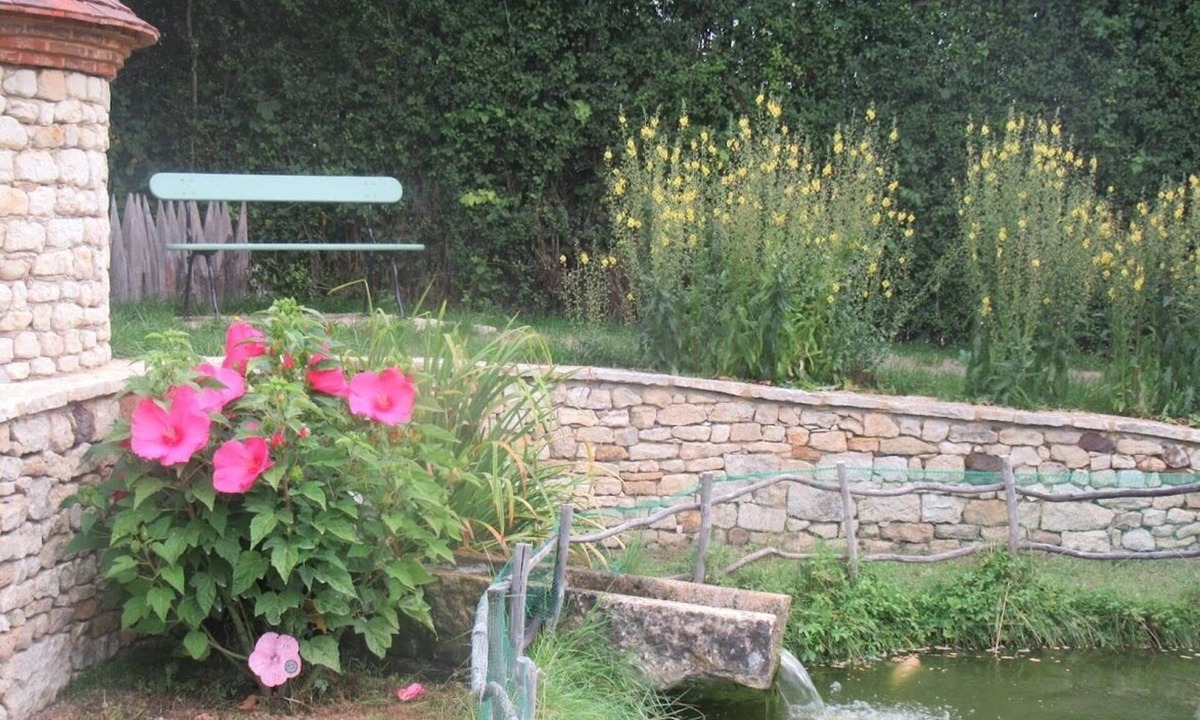 Dorceau House | A beautiful property in the heart of the Perche region. Greenway for bike rides.