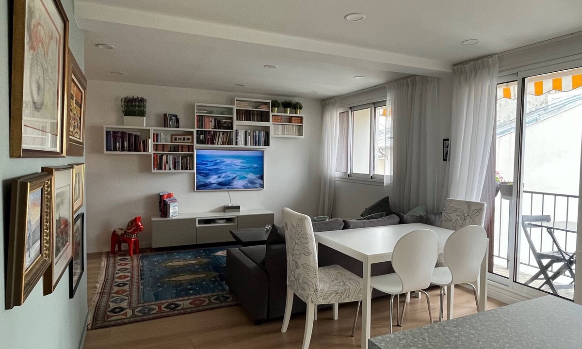 Charenton-le-Pont Apartment | A beautiful, modern Parisian apartment, bathed in light, spacious, and airy.