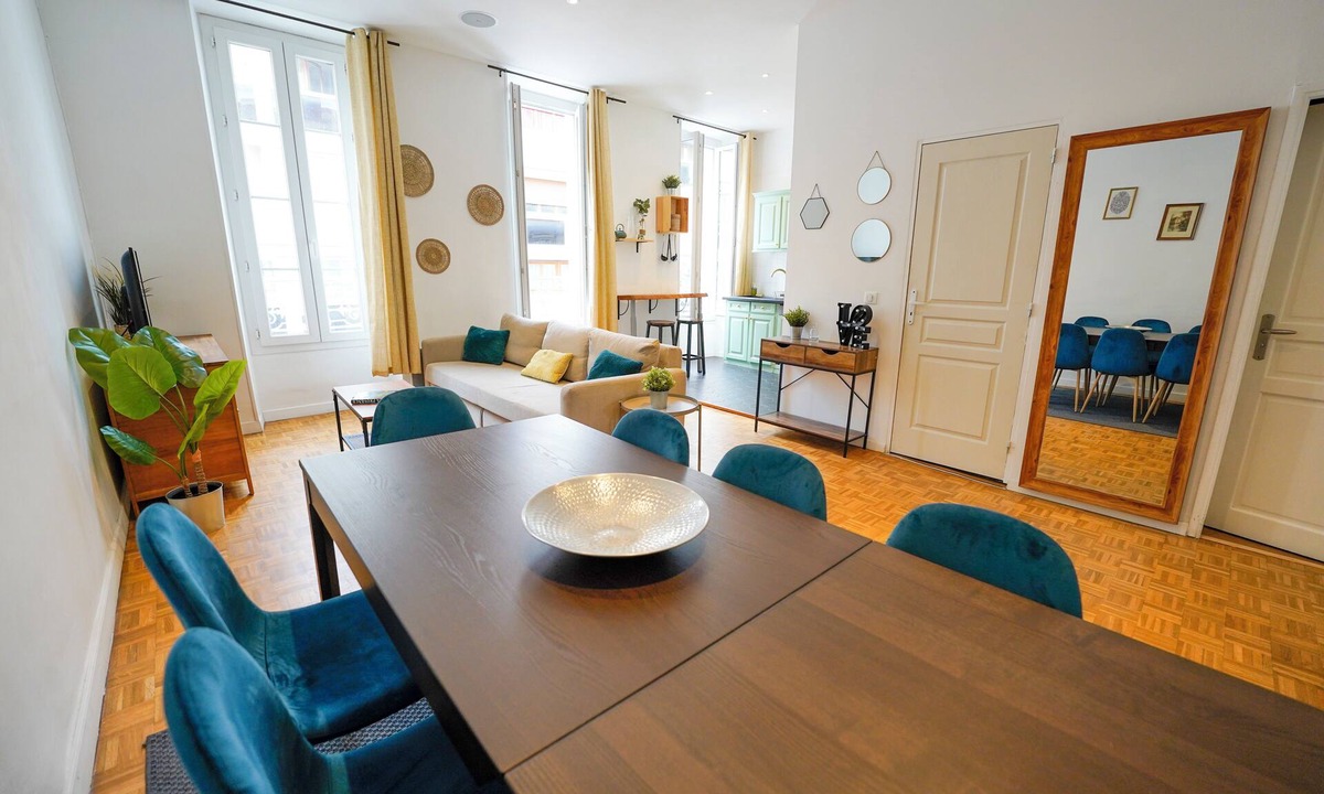 Baille Apartment | A break somewhere!