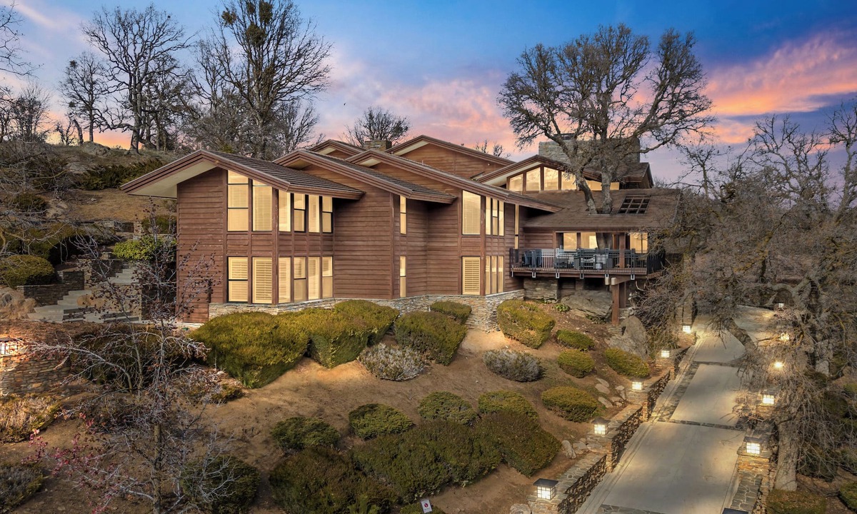 Stallion Springs House | A California Country Experience - Tehachapi