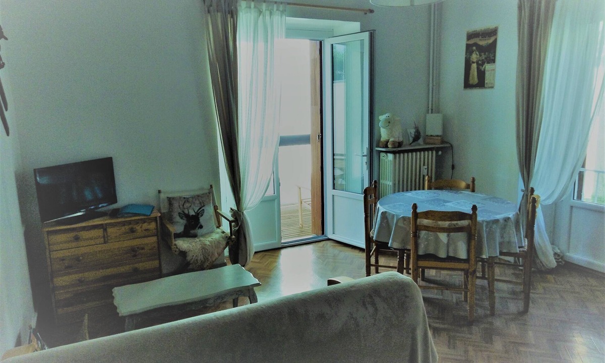 Bagneres-de-Luchon Apartment | A chalet spirit in the heart of the city.
