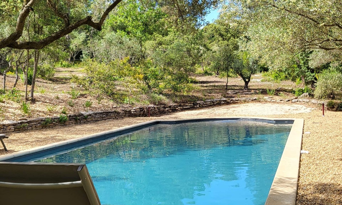 Uzes Cottage | A Characterful Restoration in a Dream Provençal setting!