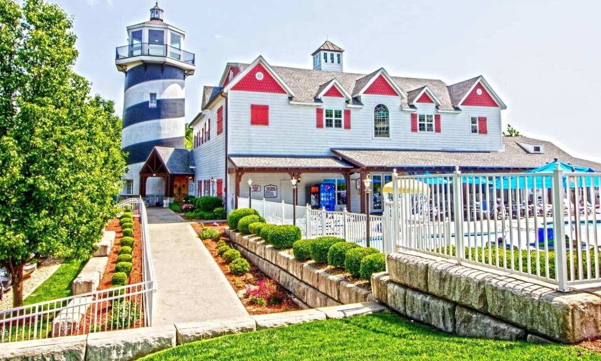 Branson Resort | A Charming Lakeside Escape with Endless Family Fun- Branson Family Fun-3 Bd.