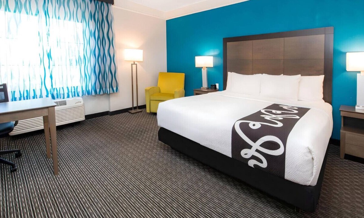 Tampa House | A Comfortable Space to Enjoy! Pets Allowed, Gym