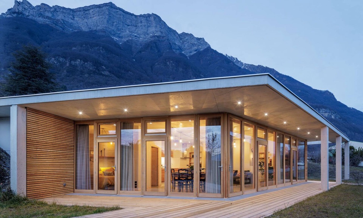 Freterive House | A contemporary, single-storey 3* gîte