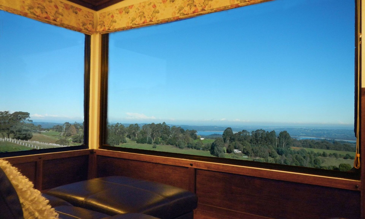 Kallista Cottage | A Cottage with a View at Tudor Ridge