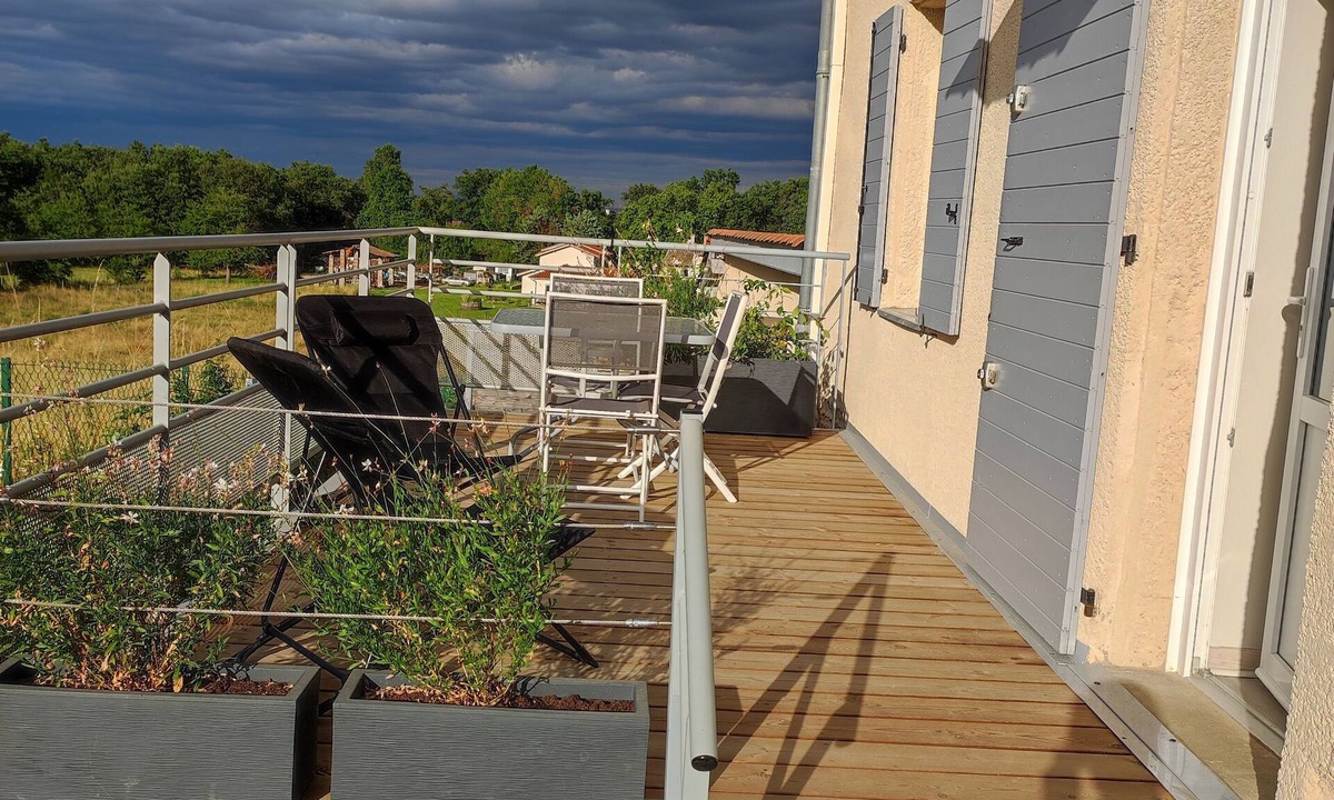 Orlienas Apartment | A country feel near Lyon