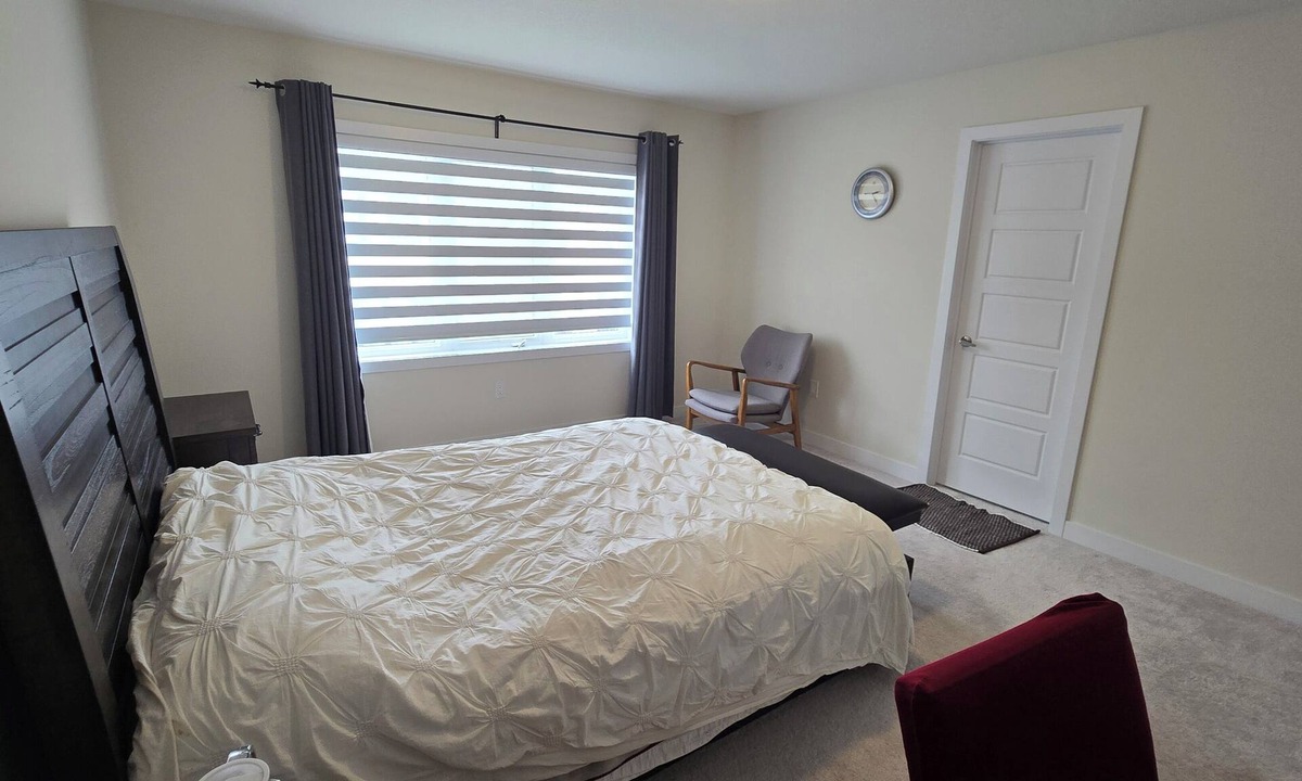 Caledonia House | A Cozy House in Caledonia