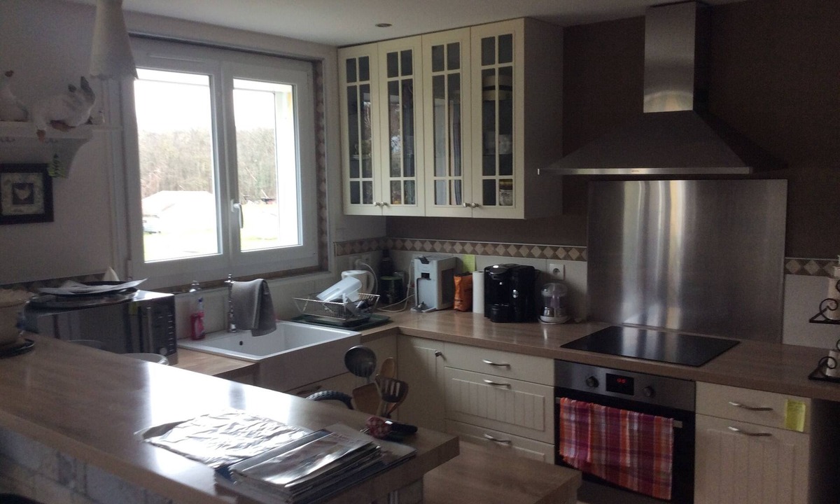 Saint-Mammes House | A cozy nest for a short stopover