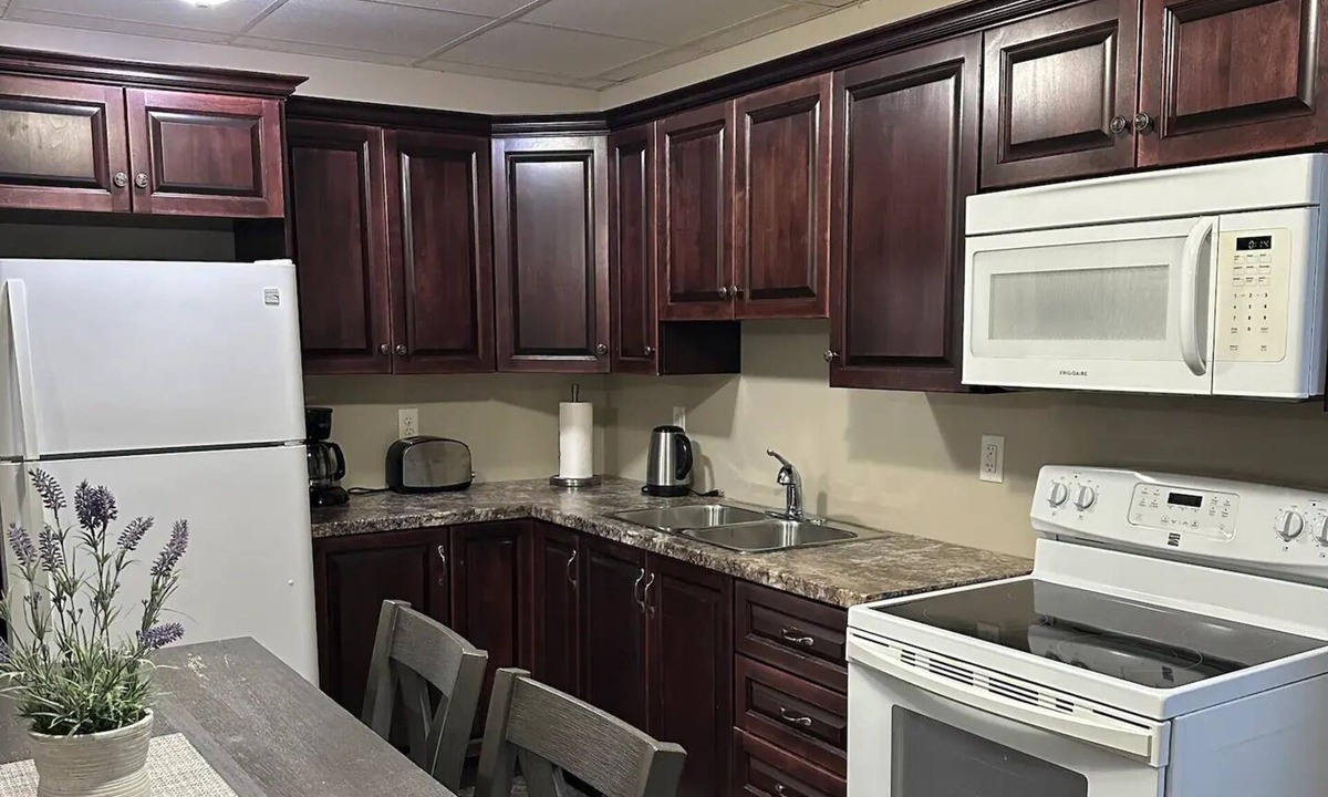 Corner Brook House | A cozy two bedroom with everything for your comfort