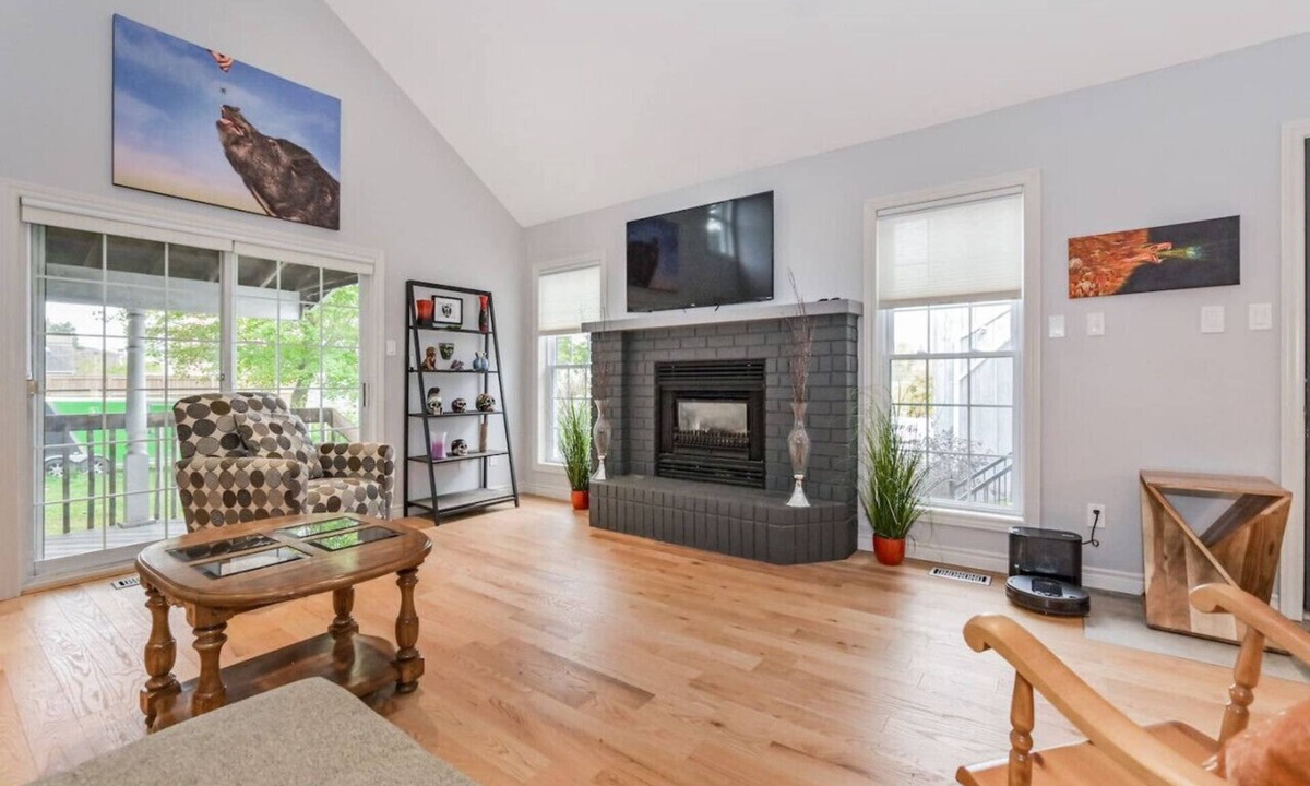 Elora Condo | (A) Elora Grand River Suite