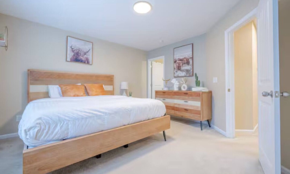 Southeast Raleigh House | A Farm in the Heart of Raleigh