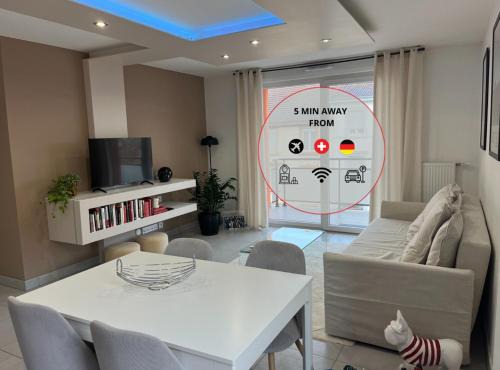 Saint-Louis Apartment | A few steps from BASEL with Balcony and free private Parking