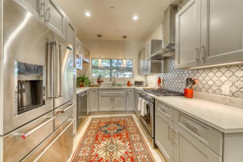 East Bayside Apartment | A Foodie s Delight