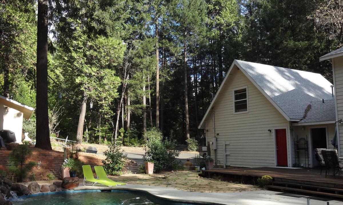 Foresthill House | A Foresthill Retreat