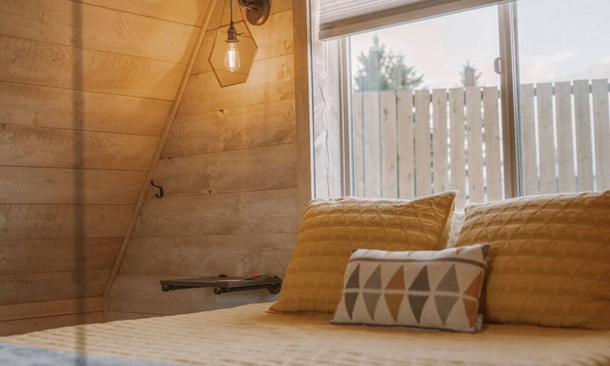 Emigrant Cabin | A-Frame #1 -Affordable Cabin Near Yellowstone
