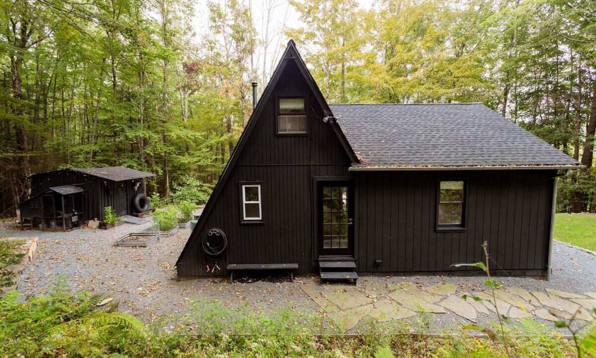 Oliverea Cabin | A-Frame in Catskills, with mid century charm