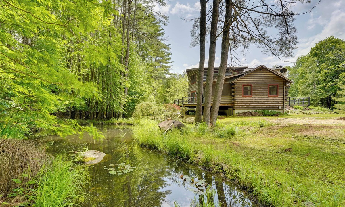 Bolton Landing Cabin | A-Frame Log Home w/Game Room Near Lake George!