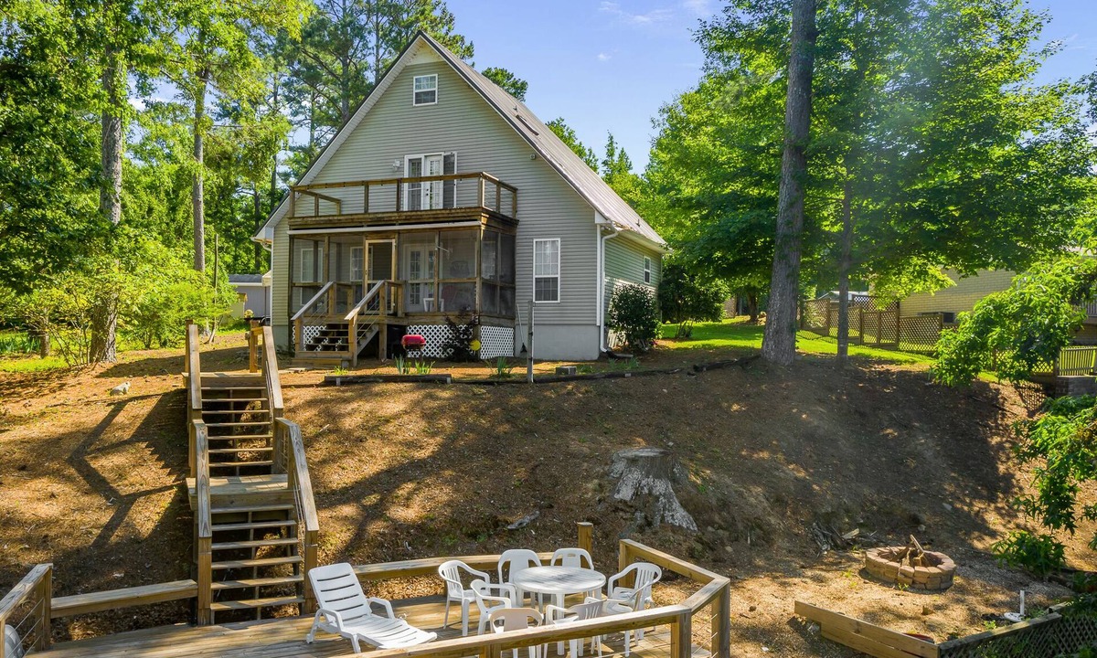 Trimble House | A Frame of Mind - Close to Smith Lake Park and Cullman
