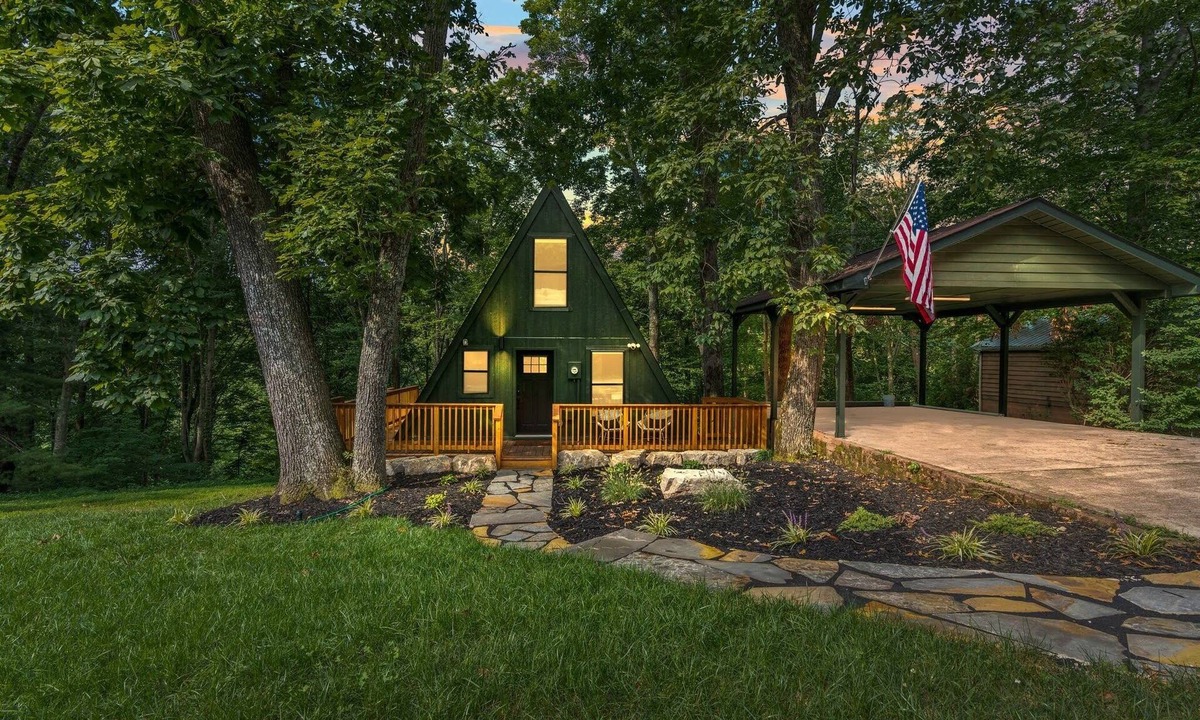 Tullahoma Cabin | A-Frame on Tims Ford Lake Private Boat Dock