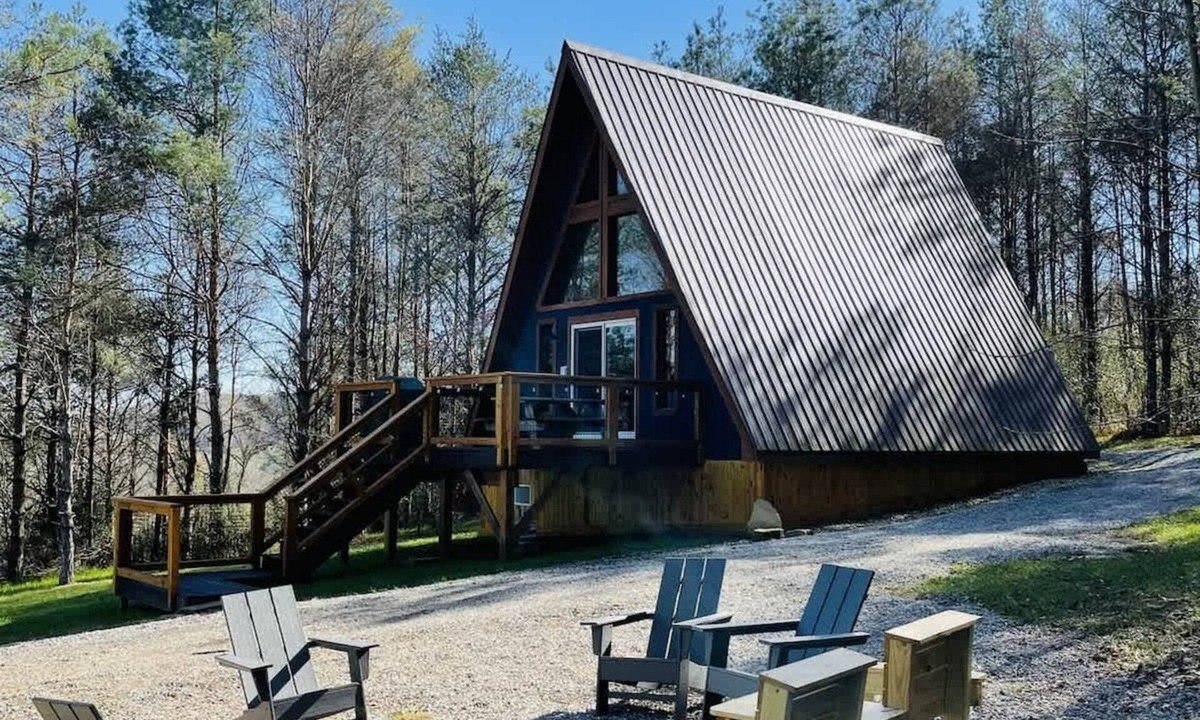 McArthur Cabin | A-Frame Retreat Secluded Fire Pit Nintendo