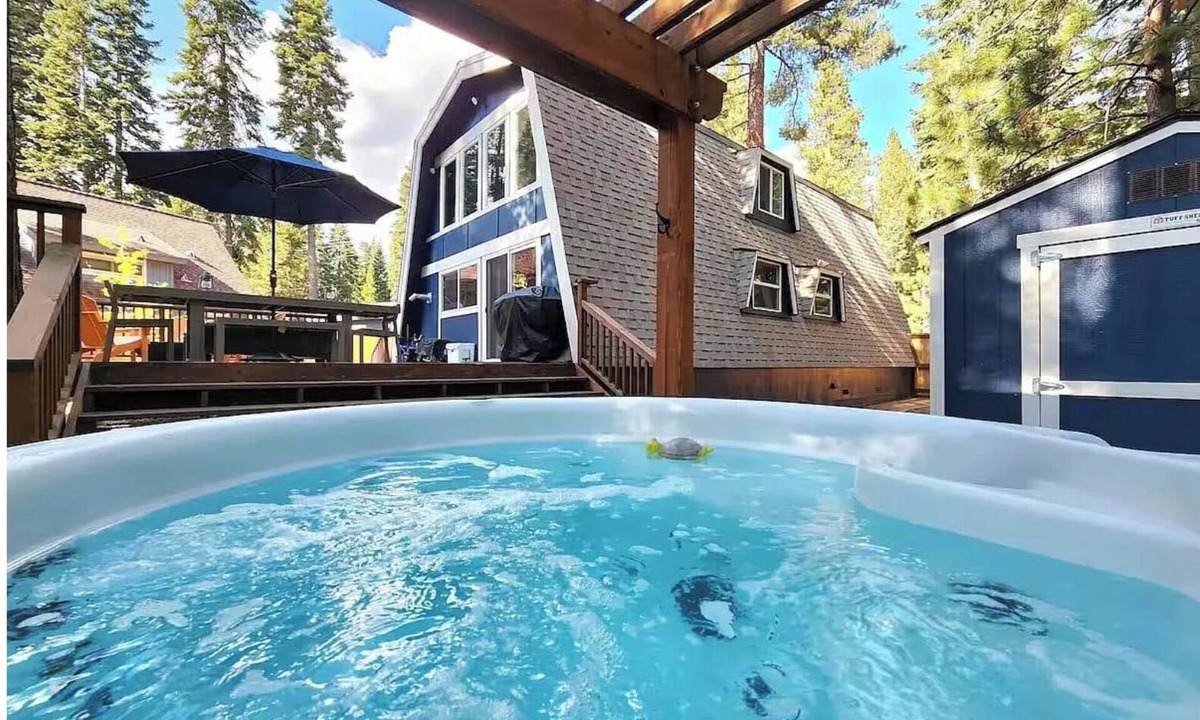 Carnelian Bay Cabin | A-Frame Retreat- XL Fenced Backyard, Pet OK, Walk2Beach, Hot Tub