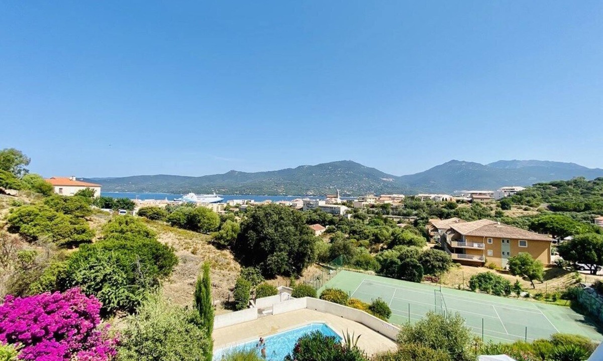 Propriano Apartment | A FUNTANA - two bedrooms, sea view, swimming pool and tennis court (P)