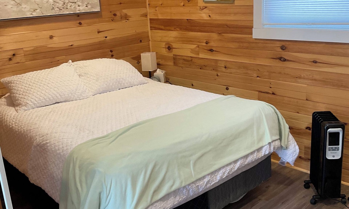 Rocky Point Cabin | A Great Spot to Relax