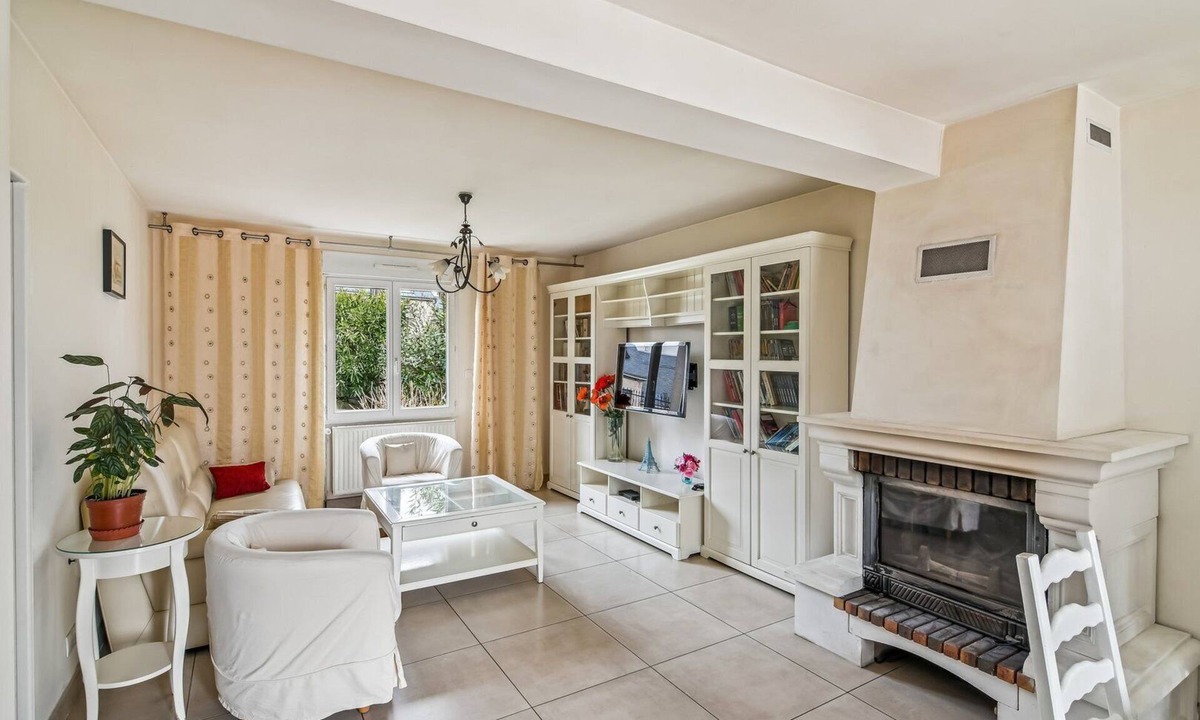 La Riche House | A green interlude on the outskirts of Tours