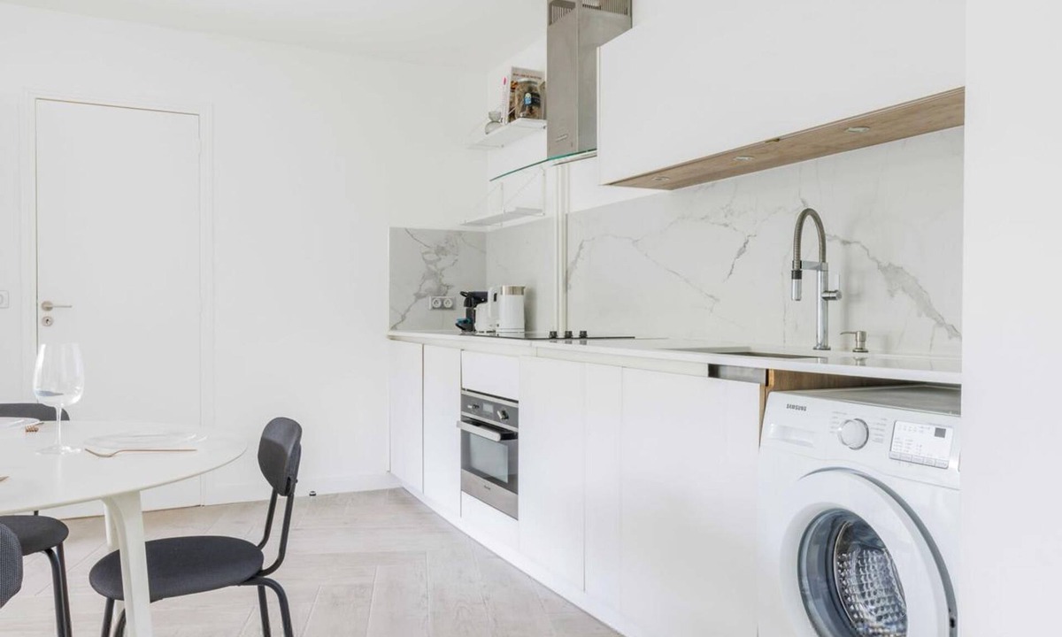 Neuilly-sur-Seine Apartment | A Haven of Peace in Neuilly sur Seine